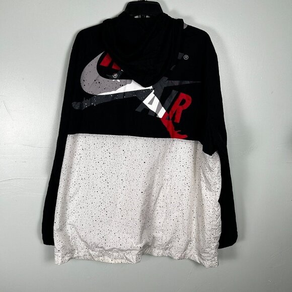 Jordan Jacket Mens XXL Black White Big Logo Long Sleeve Zip Wind Breaker - Picture 1 of 7